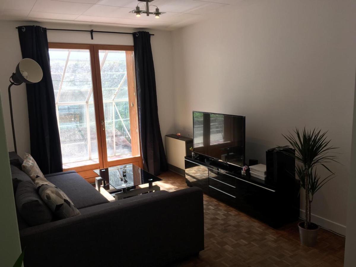 Private House Near Disneyland 몽테브랭 외부 사진